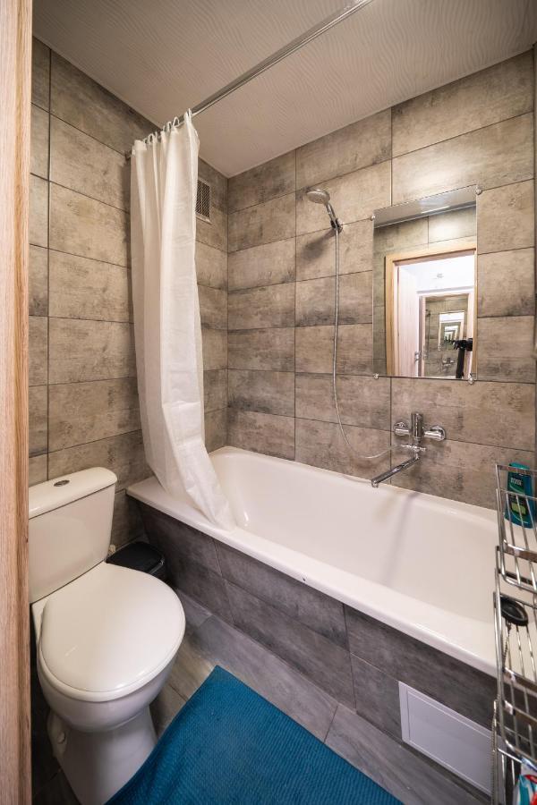 Wonderful Apartment In The City Center Siauliai  Bagian luar foto
